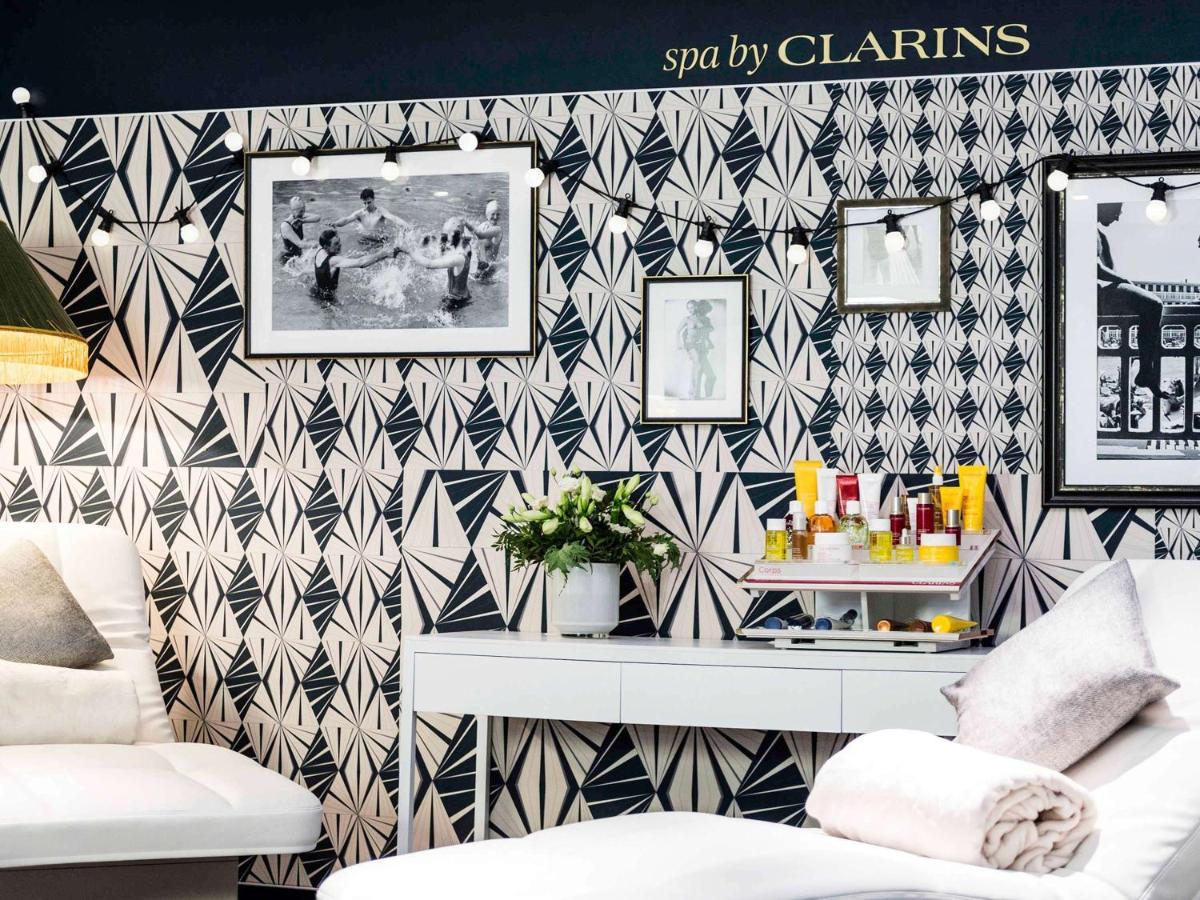 Coin salon dans l'établissement Molitor Hotel & Spa Paris - MGallery Collection