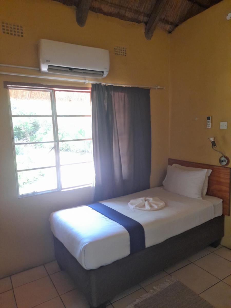 African Sunsets (Bophirimo Self-Catering Guest House) - Housity