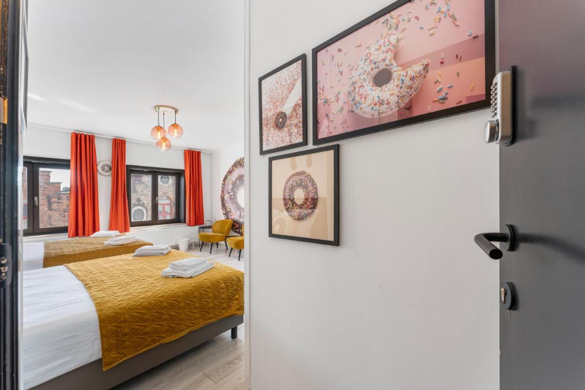 The Chocolate Suites - Housity