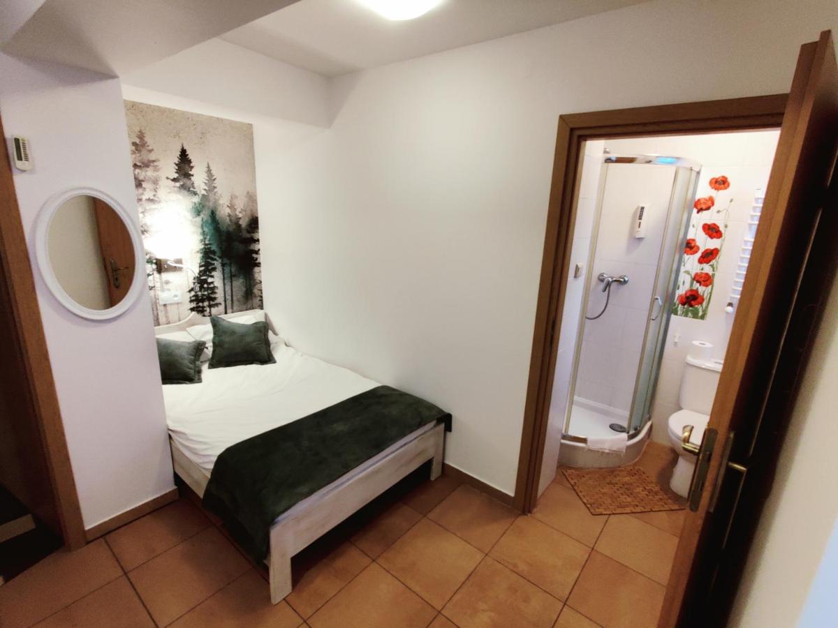 Hotel Finezja - Housity