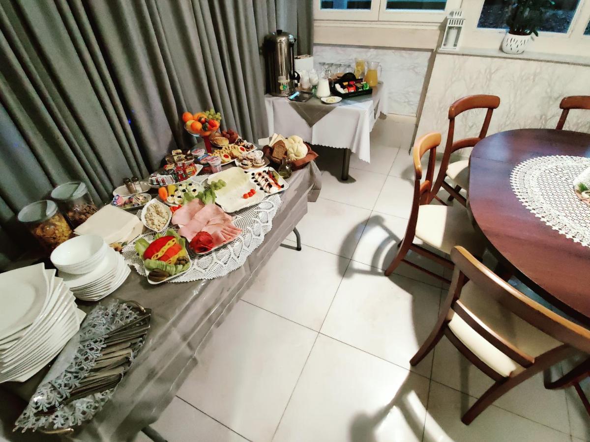 Hotel Finezja - Housity