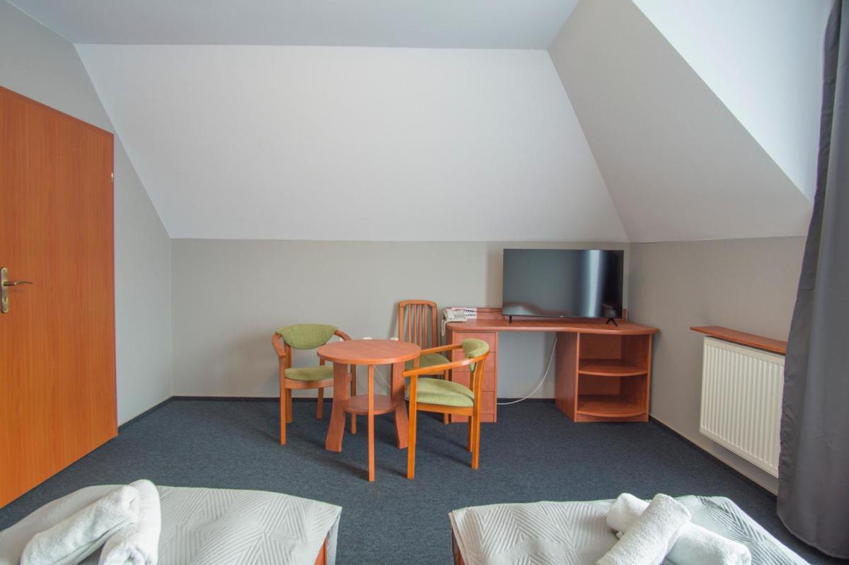 Pokoje Gościnne Arkadia - Housity