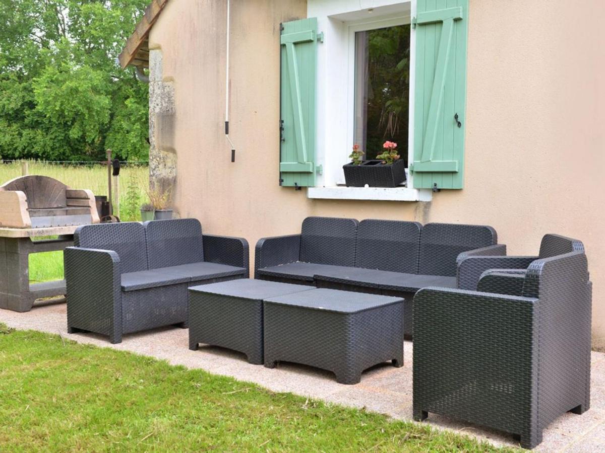 Longère XIXe rénovée avec spa, trampoline, vélos, jeux et grand jardin au calme - FR-1-410-135 - Housity