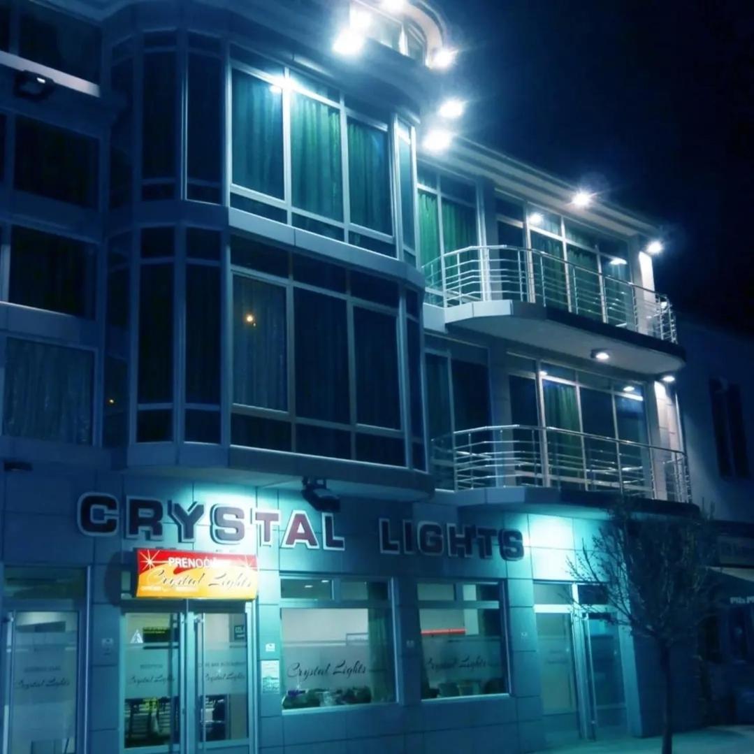 HOTEL Crystal Lights - Housity