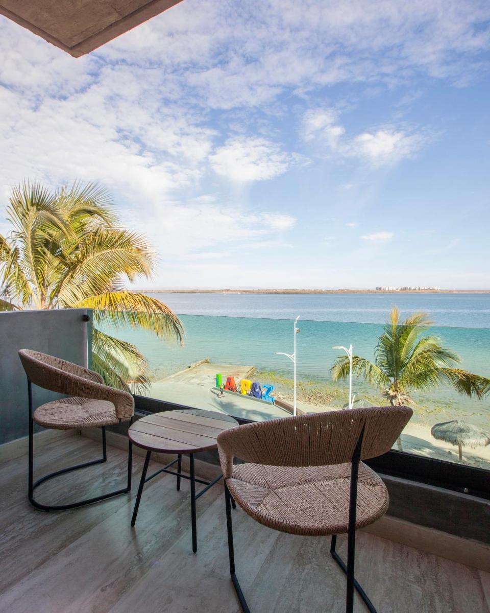 Malecón 1680 - Housity