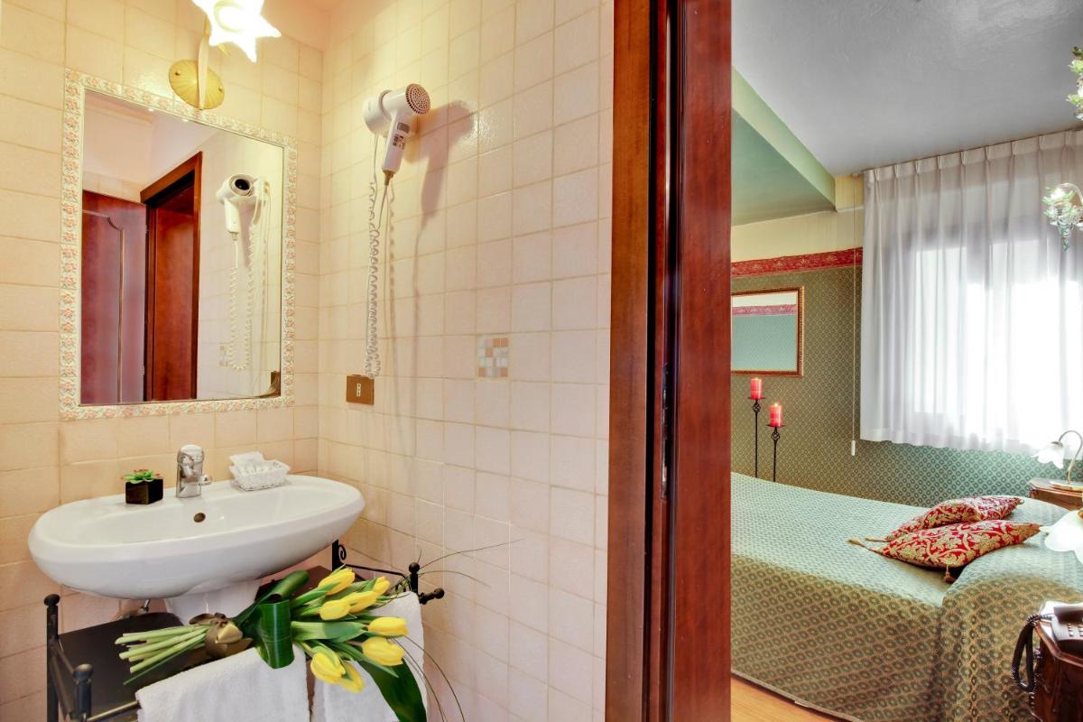 Locanda Antico Fiore - Housity