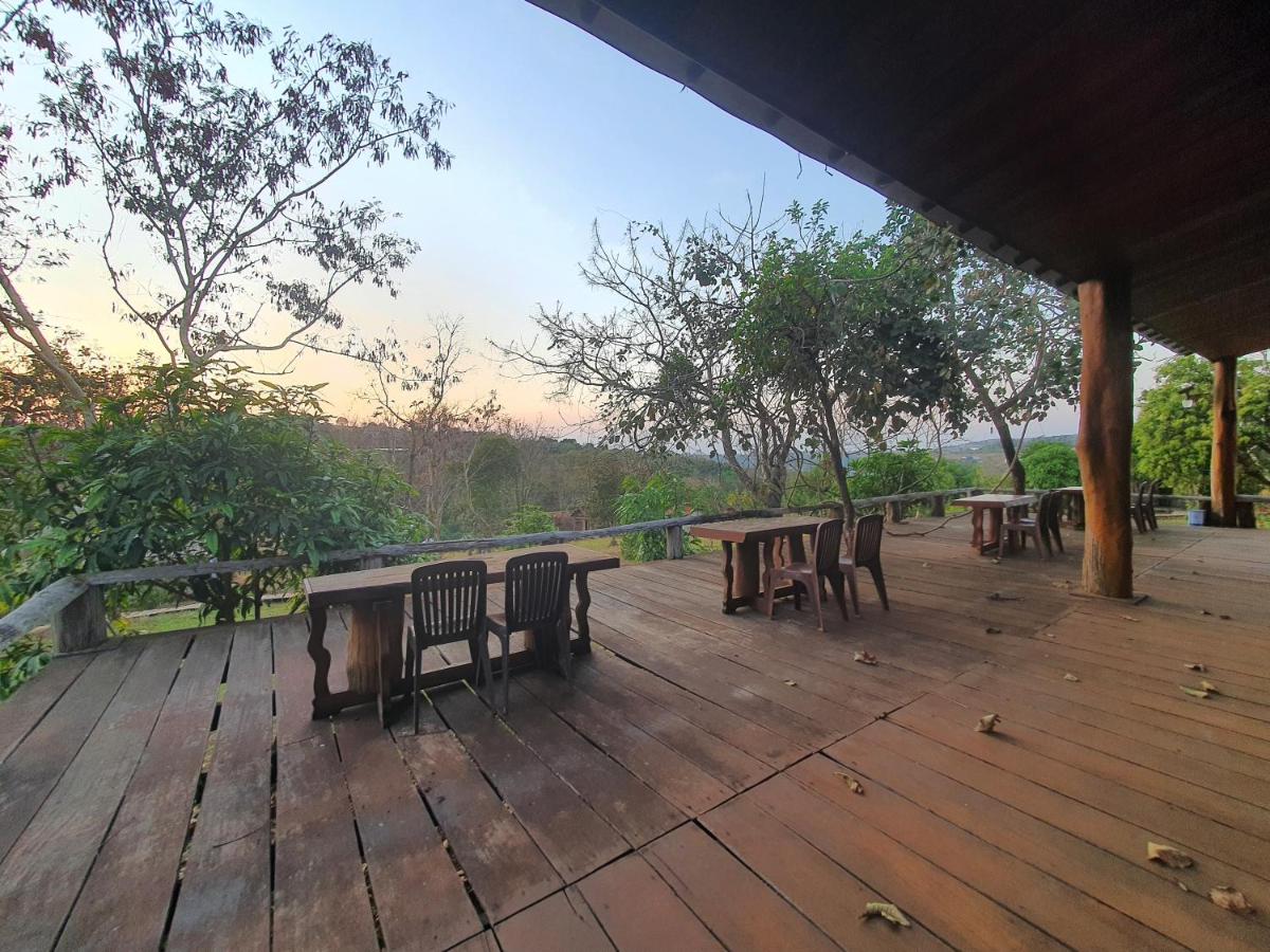 Gibbon Lodge - Housity