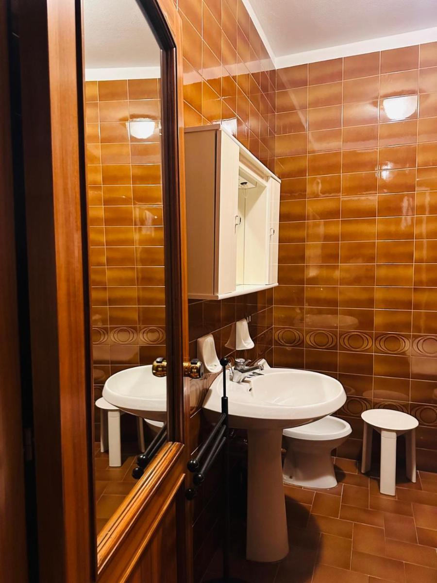Hotel Business - Housity