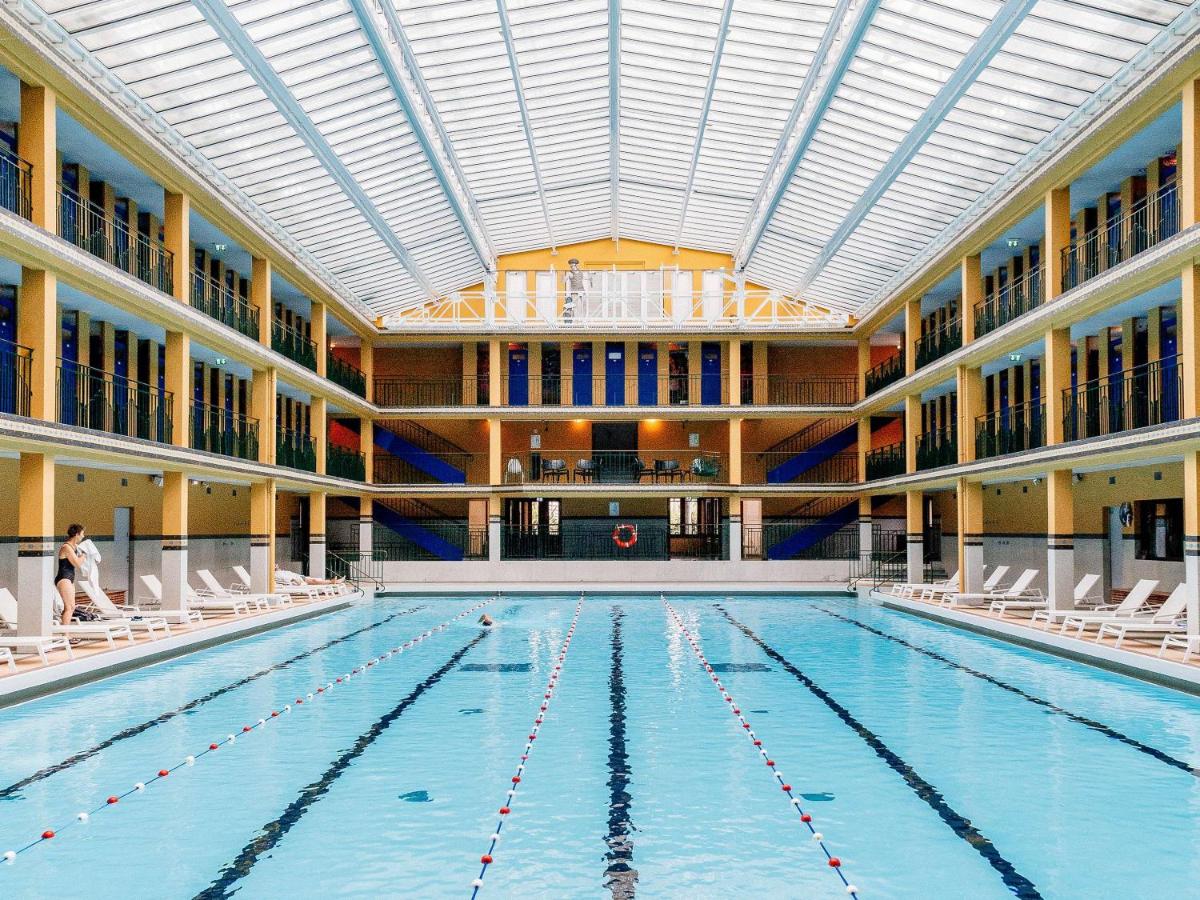 Piscine de l'établissement Molitor Hotel & Spa Paris - MGallery Collection ou située à proximité