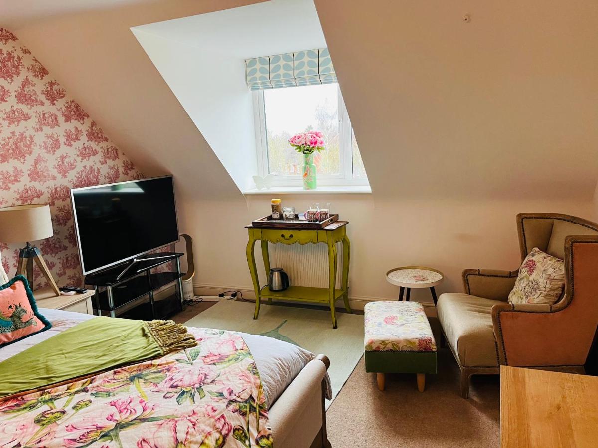 Number 2, Spacious Rooms, Near Ironbridge! - Housity