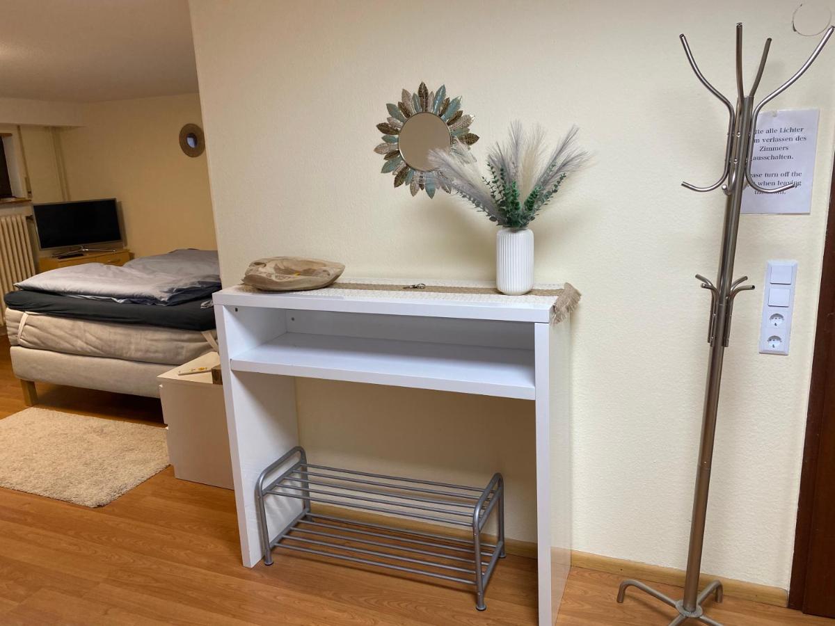 ruhiges privates Zimmer in Freiburg, zentrumsnah, Nähe Europapark - Housity