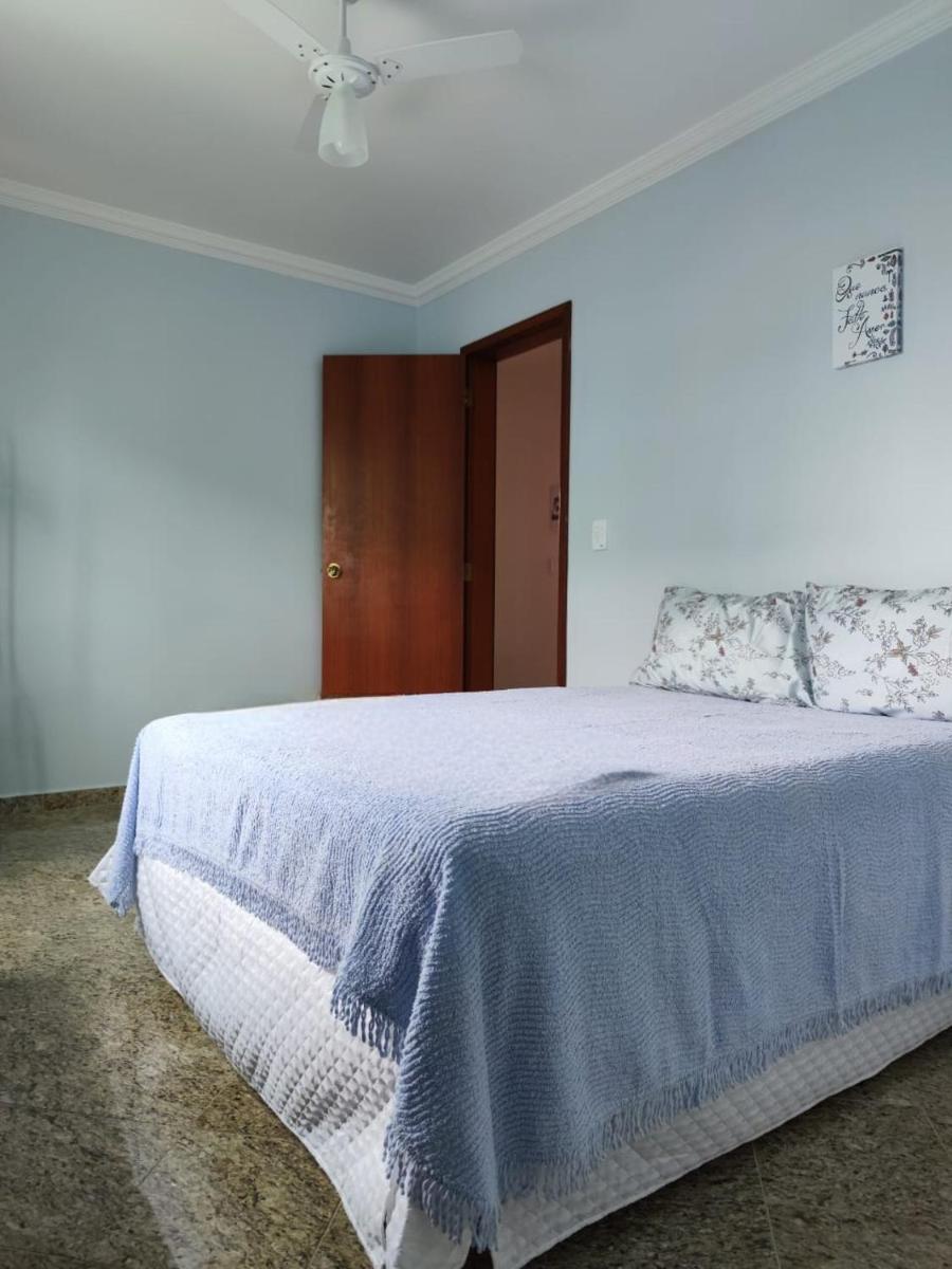 Apartamento São Pedro da Aldeia frente para lagoa - Housity