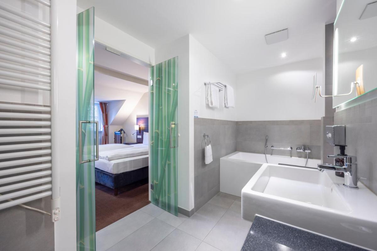 Fletcher Waldhotel Nordrhein-Westfalen - Housity