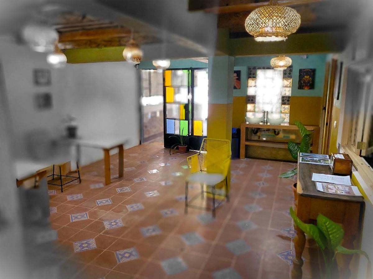 Art & Coffee - Hizvo