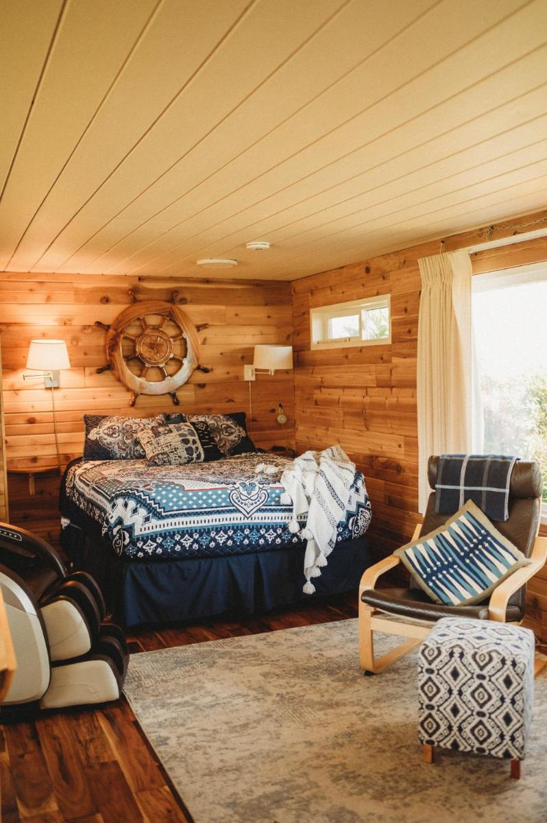 Dungeness Bay Cottages - Housity