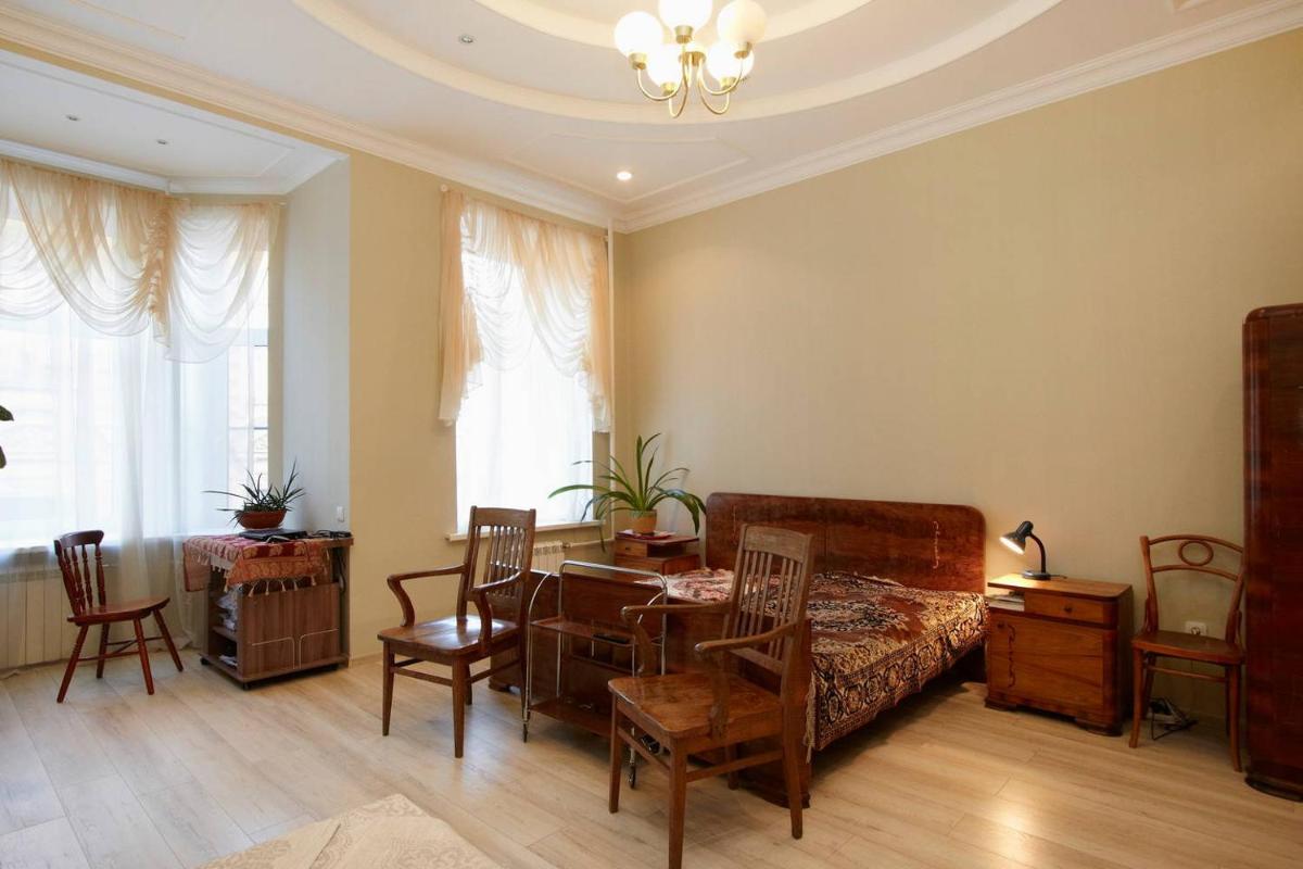 Apartments Paradniy Peterburg - Housity