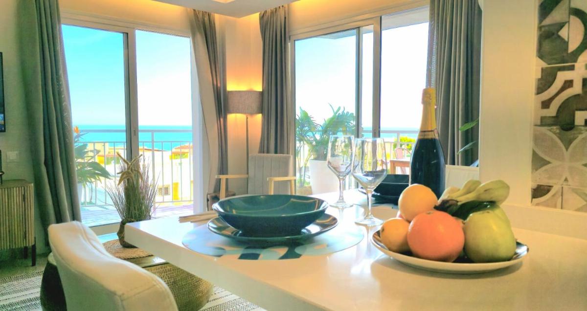 Sea Views and big balcony BY NAMASTE ELITE - Hizvo