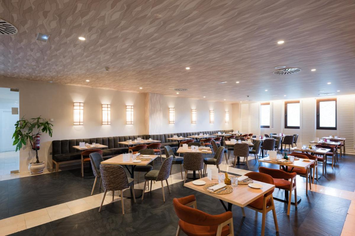 Un restaurante o sitio para comer en Castilla Termal Olmedo