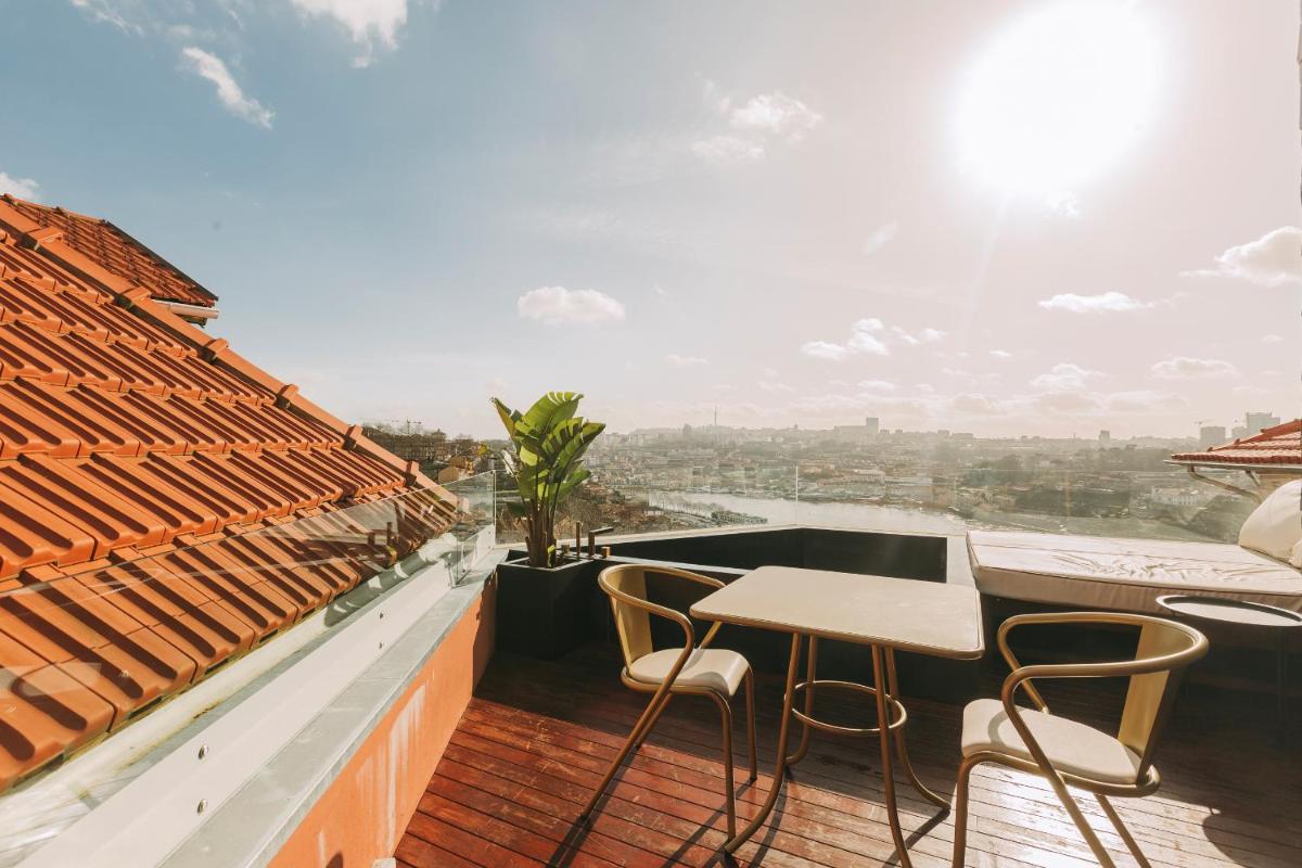 Uma varanda ou terraço em Torel Avantgarde