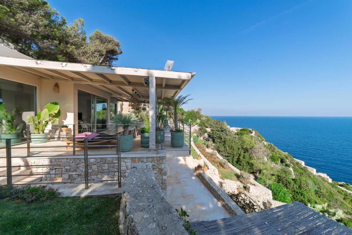 Villa Cliff - Housity