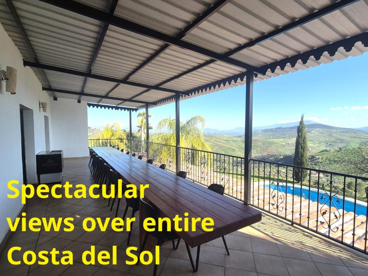 Mansion 7 bedrooms 6 bathrooms private pool heated in cold months and privacy of 5 ha pure nature 'San Jacinto' - Housity