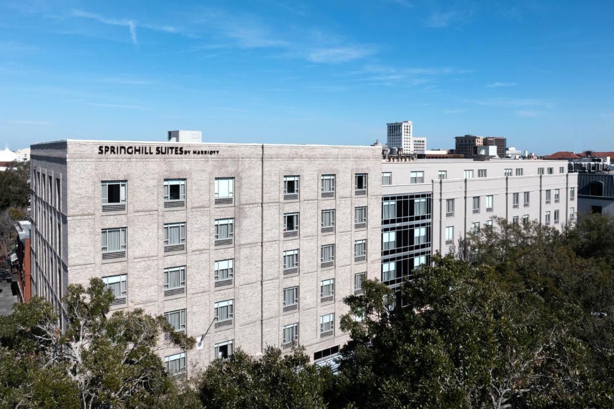 Springhill Suites by Marriott Savannah Downtown Historic District - Housity