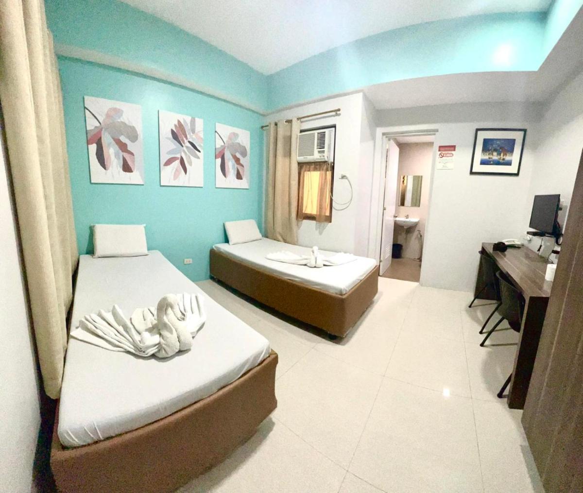 RF Suites - Housity