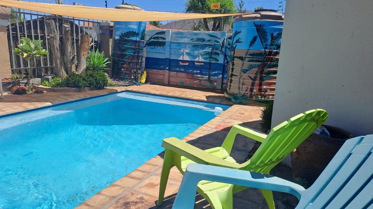 Vicky B Bed and Breakfast - Housity