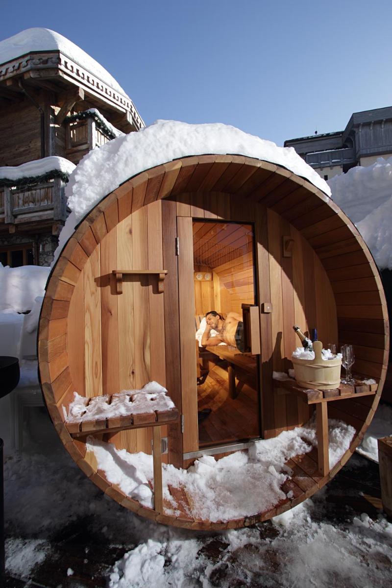 L'établissement Snow Lodge Hotel Courchevel 1850 en hiver