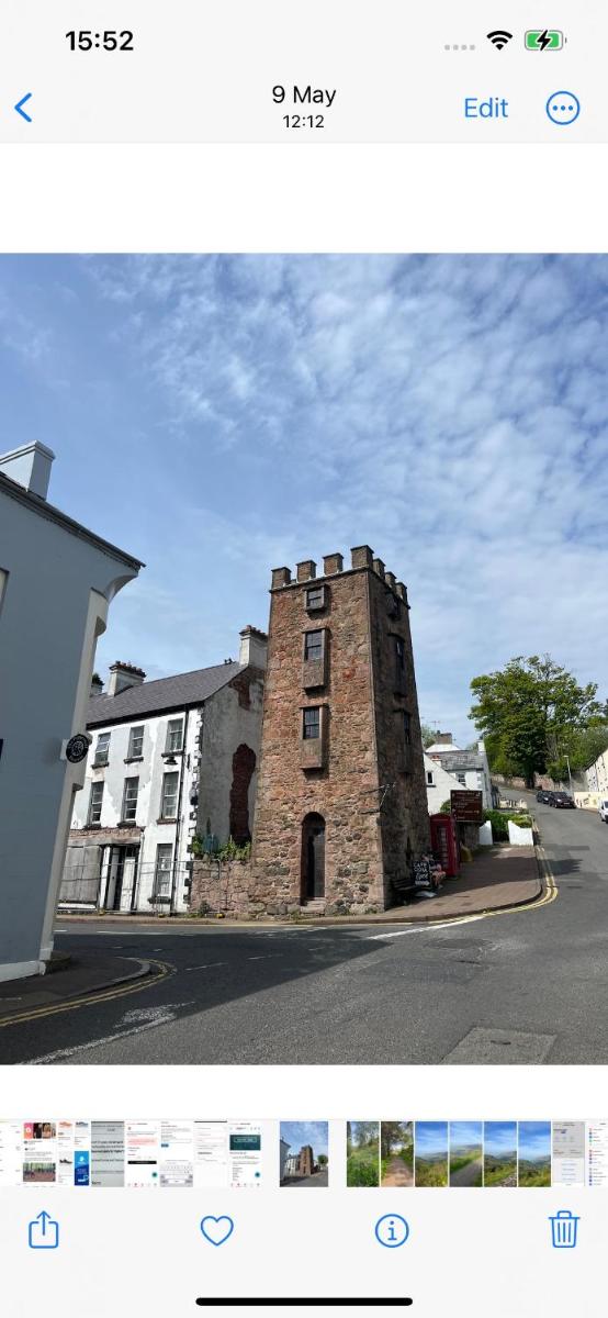 Tavnaghoney Cottages - Housity