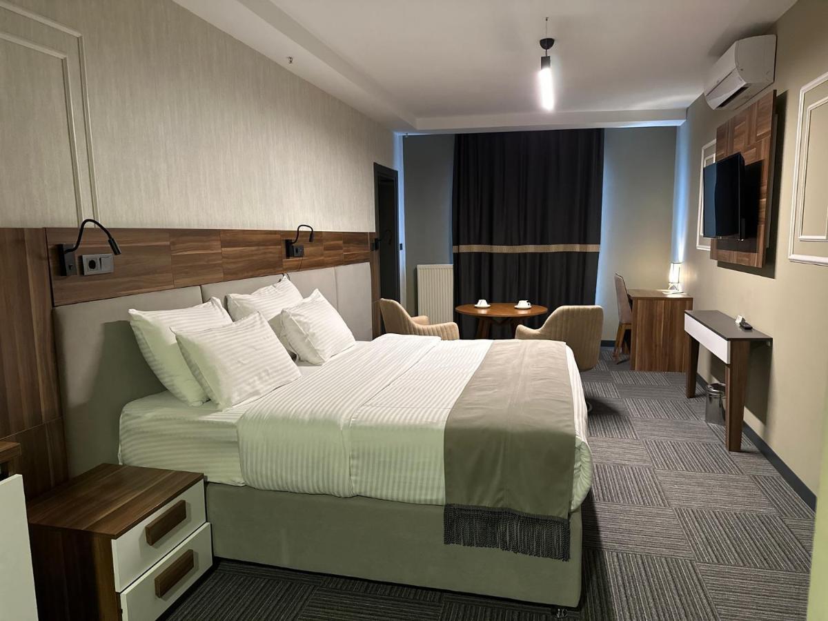 Pereira Samsun - Housity