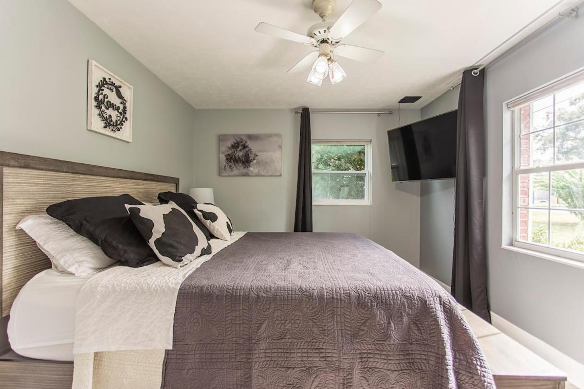 The Flo's House - Housity
