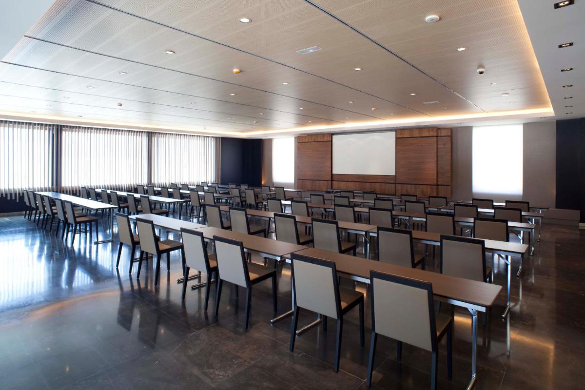 Zona business o sala de conferencias en Hotel AF Pesquera