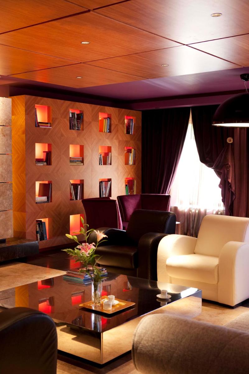 Zona de estar de Hotel AF Pesquera