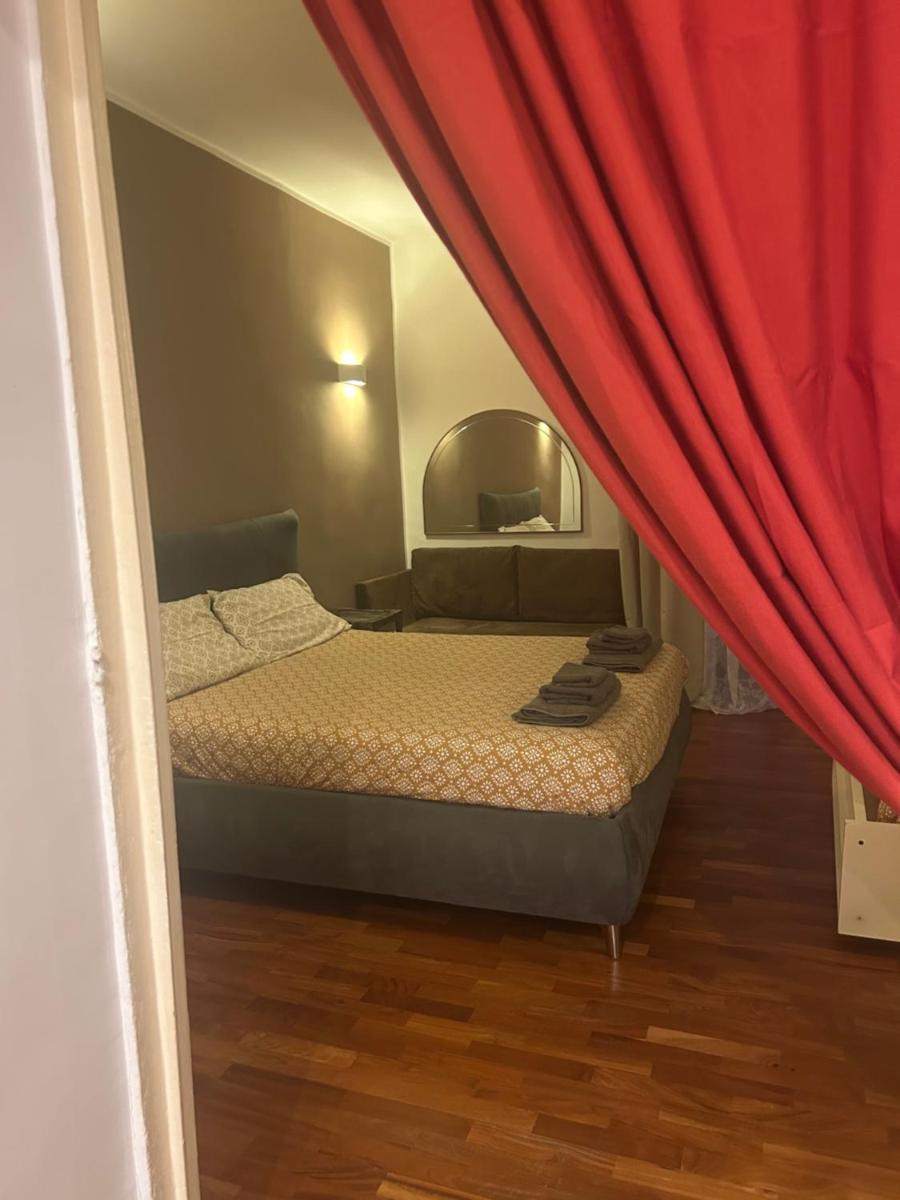 AnNì apartment Chiaia - Housity