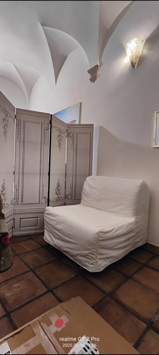 NAVONA & CASTEL SANT'ANGELO WHOLE HOLIDAY APARTMENT da PAMINO & PRISCILLA - Housity
