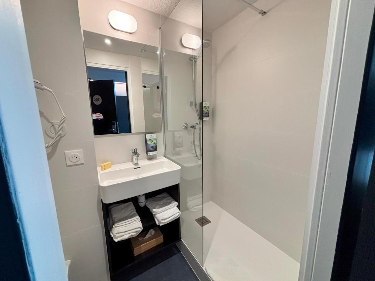 Salle de bains dans l'établissement Sure Hotel by Best Western Annecy