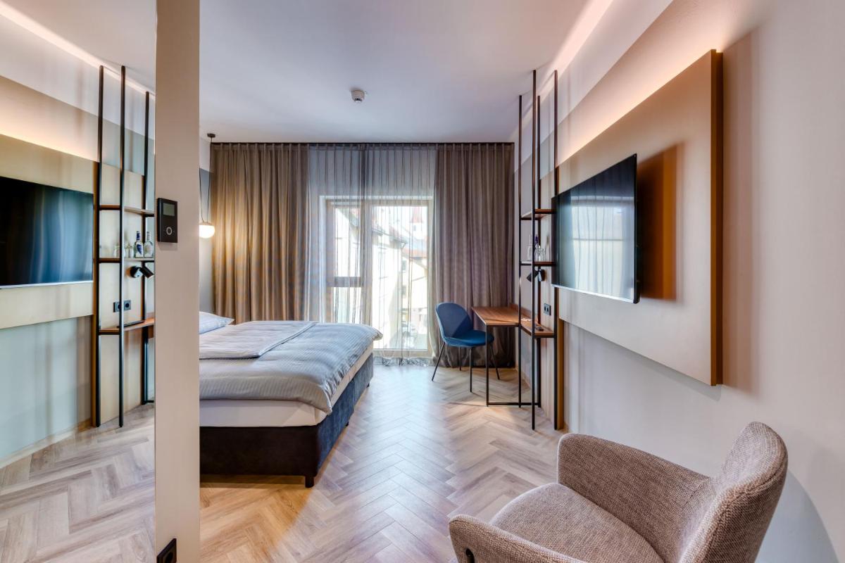 Stadthotel Neumarkt Mitte - Housity