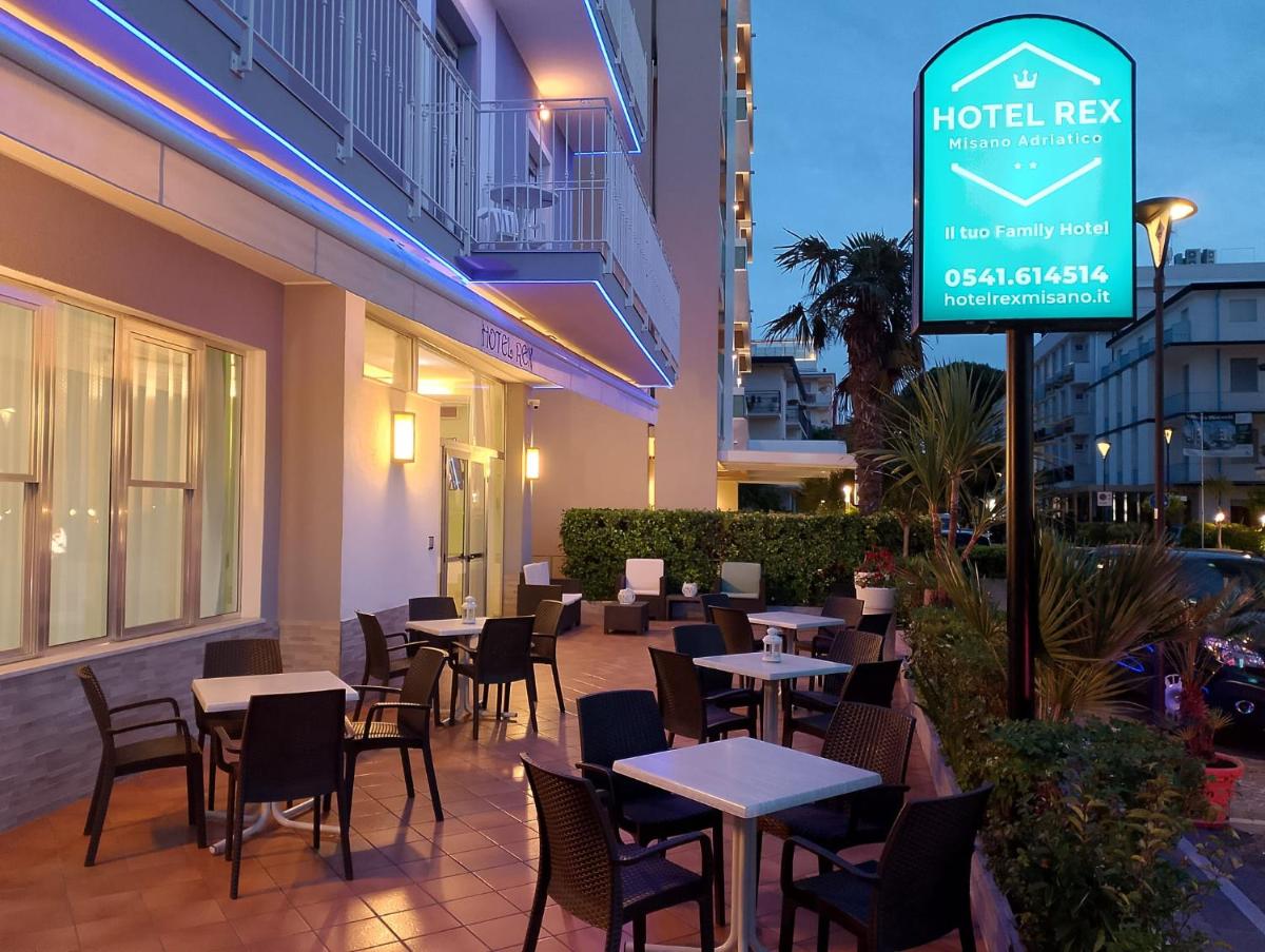 Hotel REX - Housity