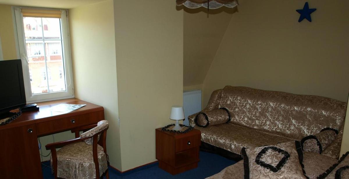 Hotel Okatex - Housity