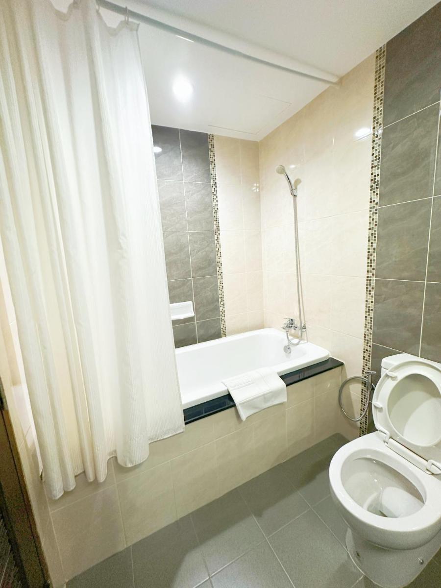 Green Hill Hotel Phayao - Hizvo