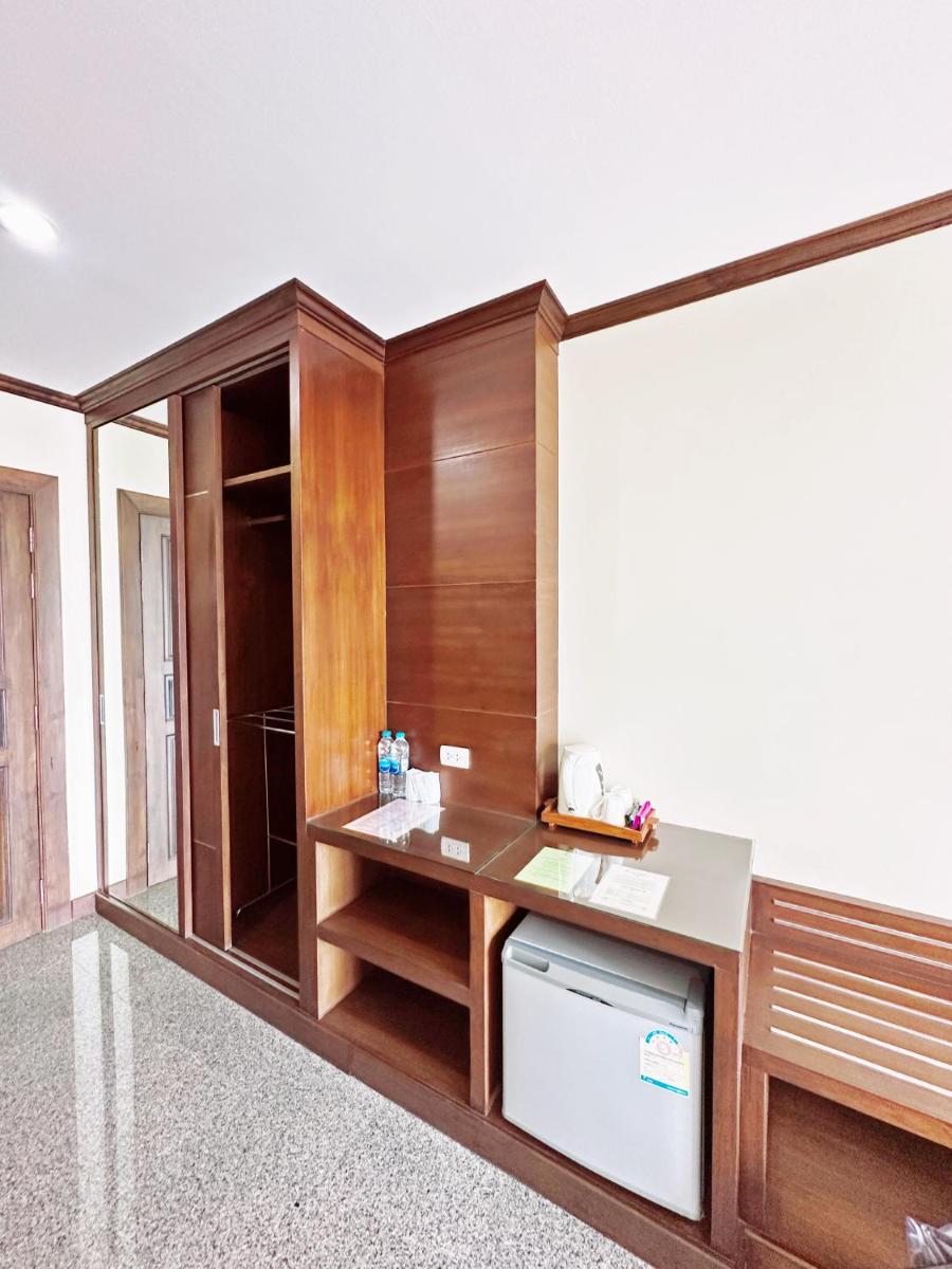 Green Hill Hotel Phayao - Hizvo