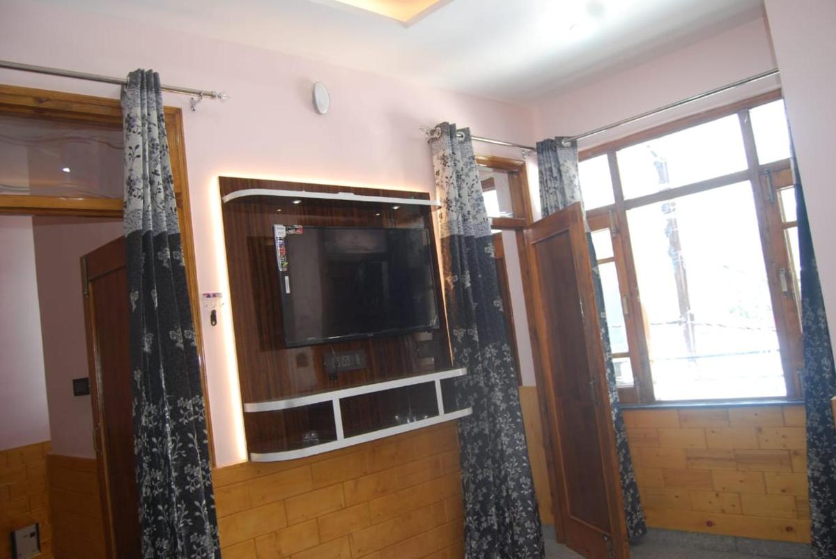 Sharma Homestay - Housity