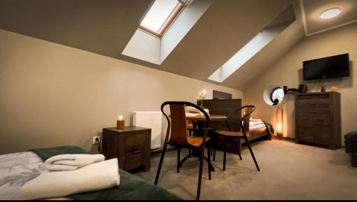 Hostel pod Cisem - Housity