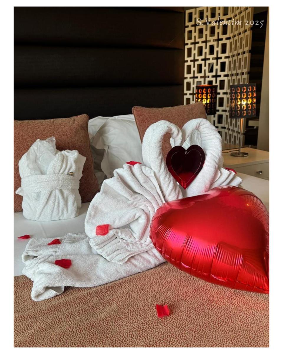 Uma cama ou camas num quarto em Hotel de Ilhavo Plaza & Spa