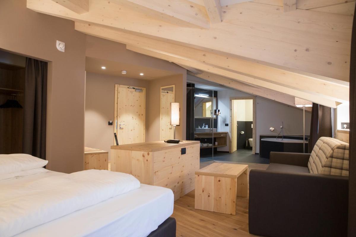 Monroc Hotel - Housity