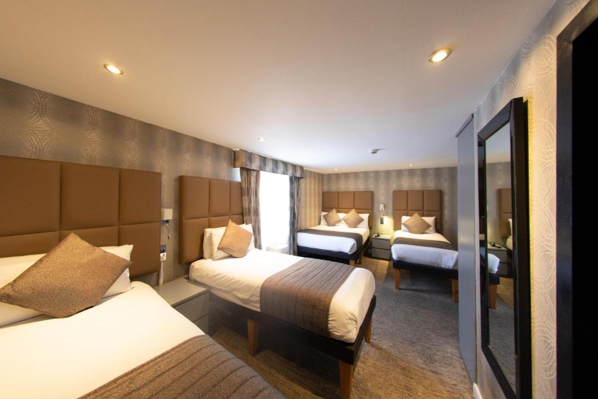 Duke Of Leinster Hotel - Housity