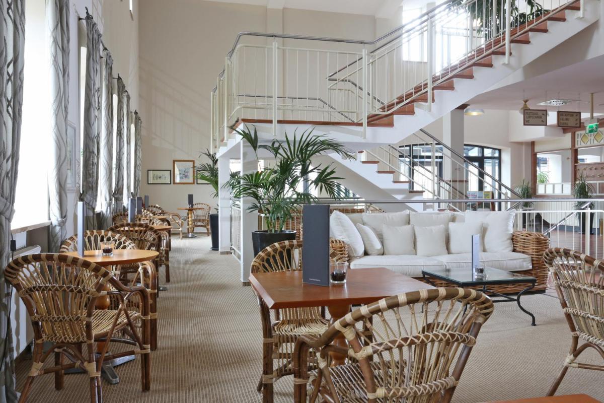 Sunday Resort Rügen - Hotel & SPLASH Erlebniswelt - Housity