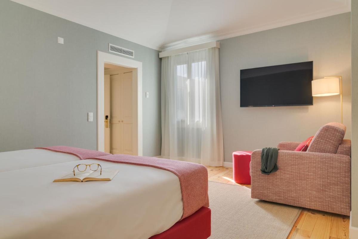 Uma televisão e/ou sistema de entretenimento em Pestana Quinta Perestrello