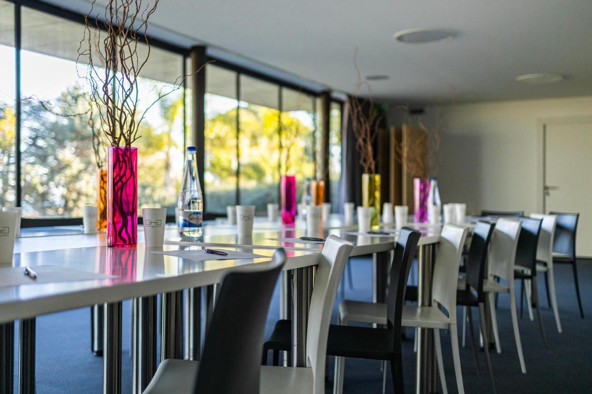 Restaurant ou autre lieu de restauration dans l'établissement Grand Hotel Du Golfe - Spa & Restaurant
